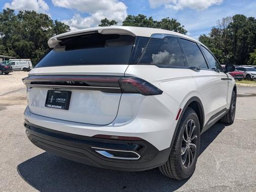 2025 Lincoln Nautilus Premiere