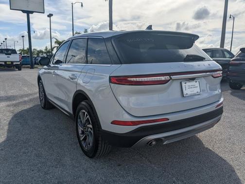 2025 Lincoln Corsair Premiere