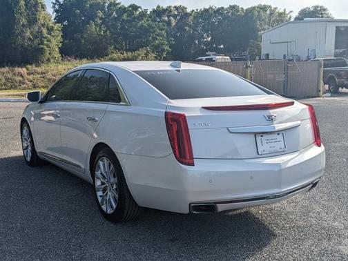 2016 Cadillac XTS Luxury Collection