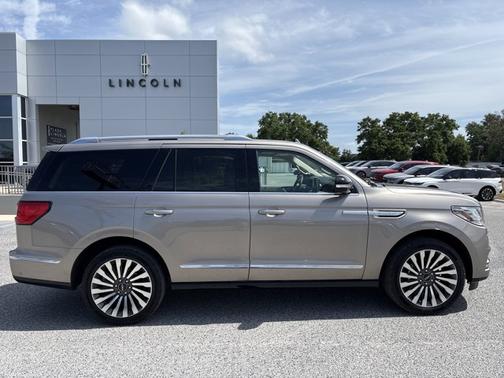 2020 Lincoln Navigator Reserve
