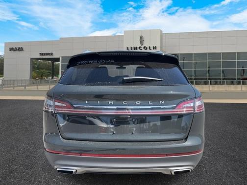 2023 Lincoln Nautilus Standard