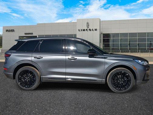 2025 Lincoln Corsair Reserve