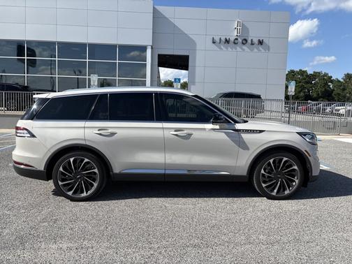 2023 Lincoln Aviator Reserve