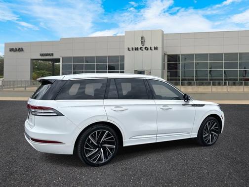 2025 Lincoln Aviator Black Label AWD