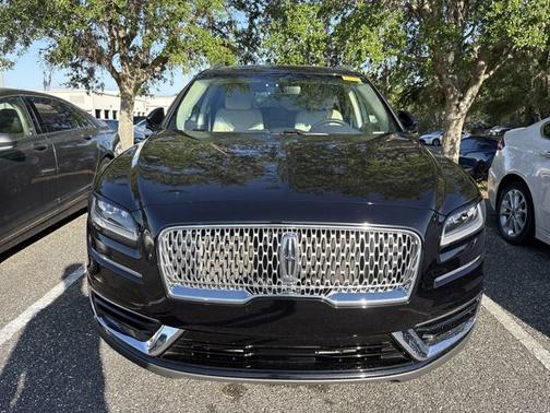 2019 Lincoln Nautilus Select
