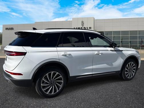 2026 Lincoln Corsair Reserve