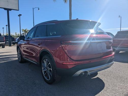 2025 Lincoln Corsair Premiere