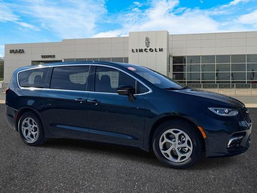 2024 Chrysler Pacifica Limited