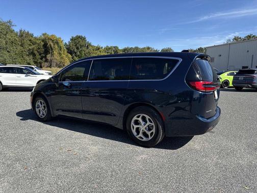 2024 Chrysler Pacifica Limited