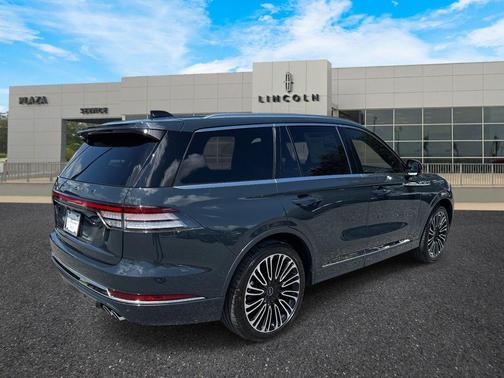 2025 Lincoln Aviator Black Label AWD
