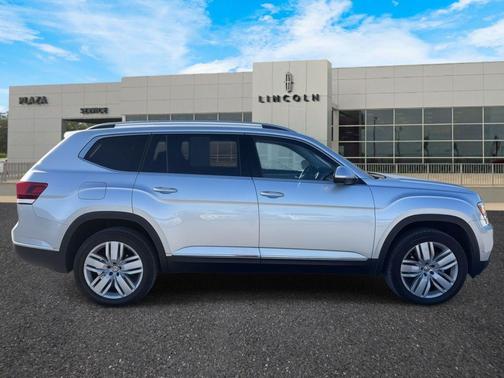 2018 Volkswagen Atlas 3.6L SEL Premium