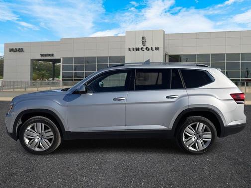 2018 Volkswagen Atlas 3.6L SEL Premium