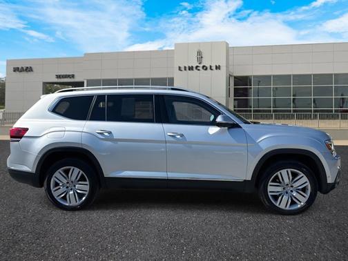 2018 Volkswagen Atlas 3.6L SEL Premium