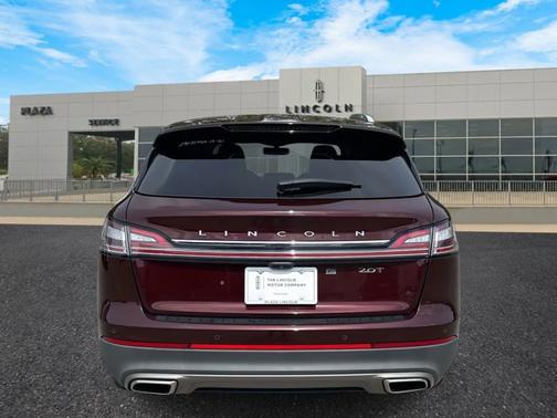 2019 Lincoln Nautilus Select