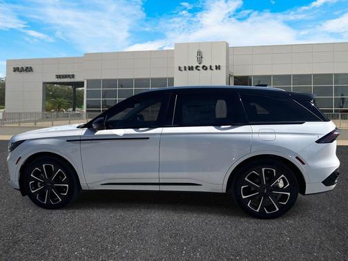 2025 Lincoln Nautilus Reserve