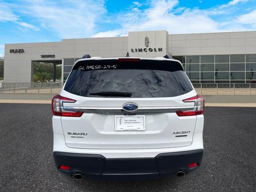 2025 Subaru Ascent Limited 8-Passenger
