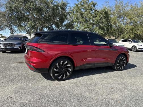 2024 Lincoln Nautilus Reserve