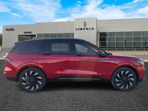 2024 Lincoln Nautilus Reserve