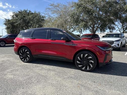 2024 Lincoln Nautilus Reserve