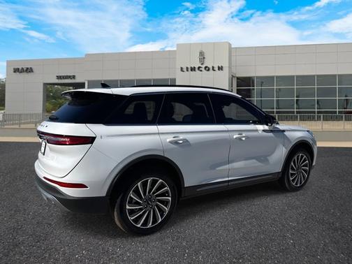 2026 Lincoln Corsair Reserve