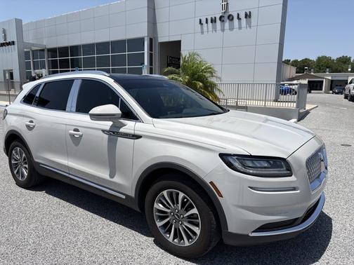 2021 Lincoln Nautilus Reserve