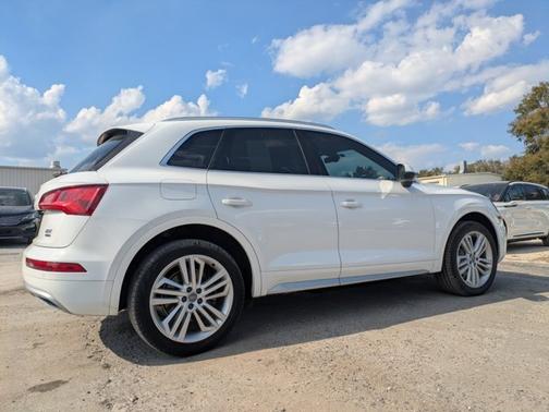 2018 Audi Q5 2.0T Tech Premium Plus