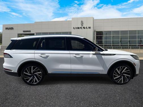 2025 Lincoln Aviator Reserve