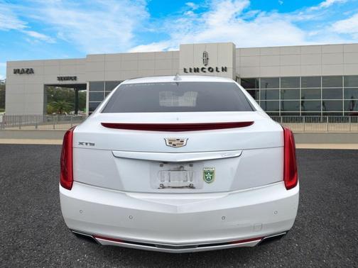 2016 Cadillac XTS Premium