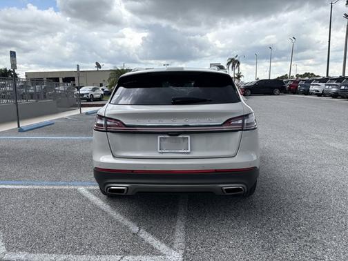 2023 Lincoln Nautilus Standard
