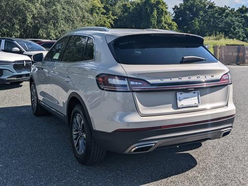 2023 Lincoln Nautilus Standard
