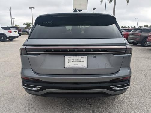 2025 Lincoln Nautilus Black Label
