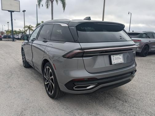 2025 Lincoln Nautilus Black Label