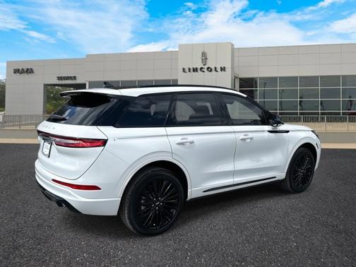 2025 Lincoln Corsair Reserve