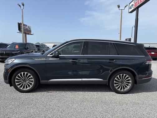 2022 Lincoln Aviator Reserve