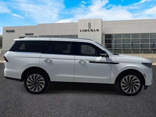 White 2026 Lincoln Navigator Black Label