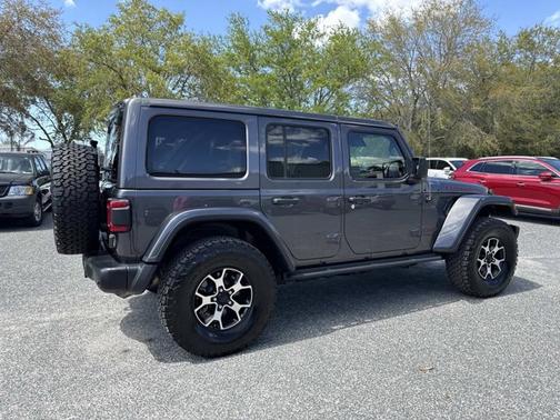 Granite Crystal Metallic Clearcoat 2020 Jeep Wrangler Unlimited Rubicon
