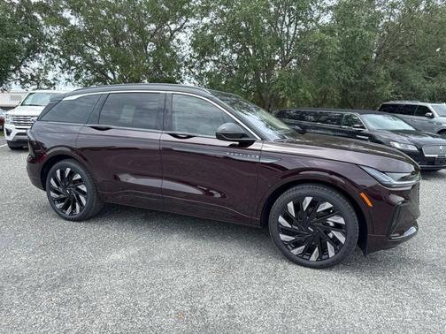 2025 Lincoln Nautilus Black Label