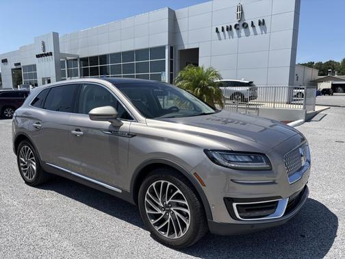 2020 Lincoln Nautilus Reserve