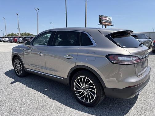 2020 Lincoln Nautilus Reserve
