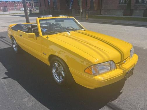 1993 Ford Mustang LX 5.0L