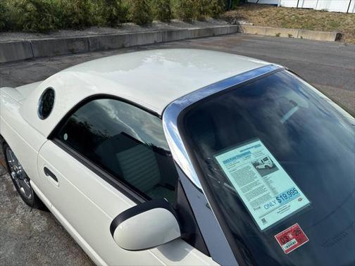 2003 Ford Thunderbird Premium