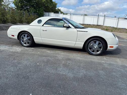 2003 Ford Thunderbird Premium