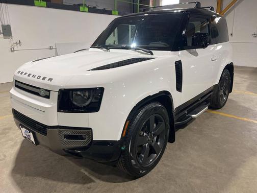 2022 Land Rover Defender 90 X-Dynamic SE