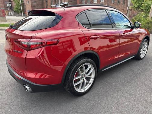 2018 Alfa Romeo Stelvio Ti Sport