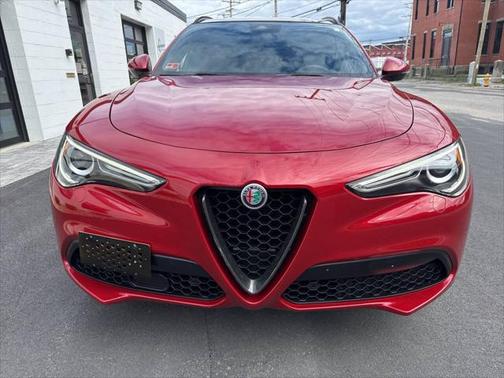 2018 Alfa Romeo Stelvio Ti Sport