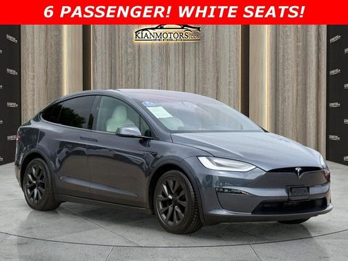 Midnight Silver Meta 2022 Tesla Model X Plaid Tri Motor All-Wheel Drive