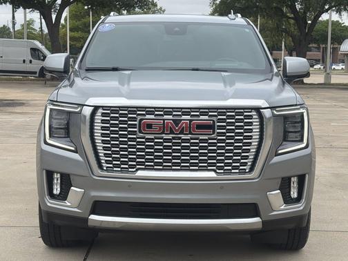 Sterling Metallic 2023 GMC Yukon Denali