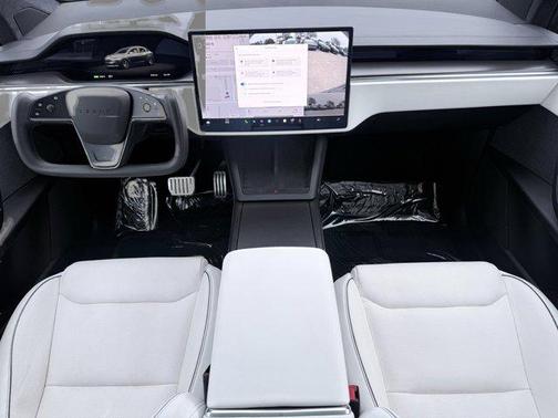 2022 Tesla Model X Plaid Tri Motor All-Wheel Drive