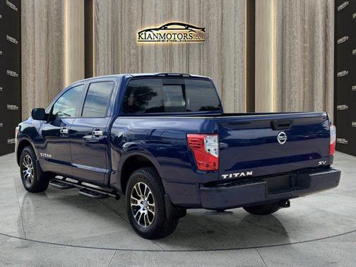 Deep Blue Pearl Metallic 2021 Nissan Titan SV