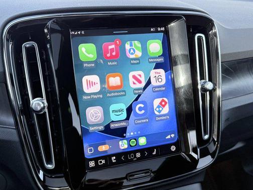 2024 Volvo XC40 Recharge Pure Electric Plus